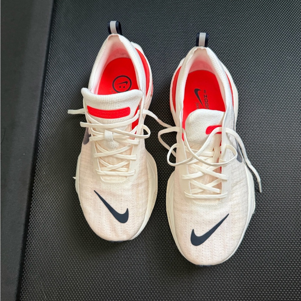 Nike Invincible run 3 White Sneakers with Red and Black Accents